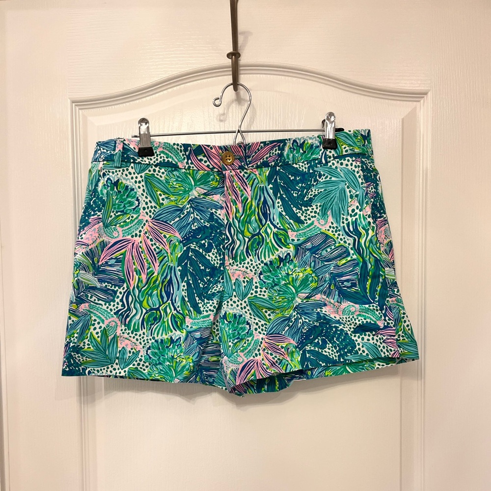 Lilly Pulitzer Vibrant Leaf Print Shorts